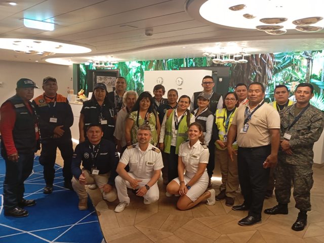 Crucero internacional inspeccionado en el Amazonas. 