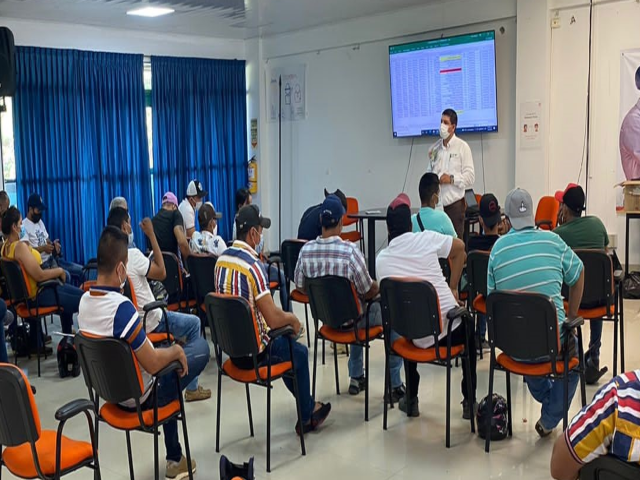 En Arauca, vacunadores fueron capacitados para el ciclo de fiebre aftosa 
