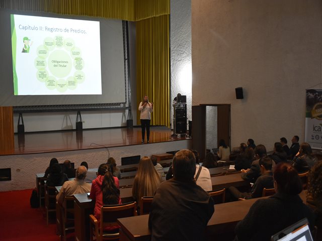 El ICA realizó taller de educomunicación a productores y exportadores de vegetales
