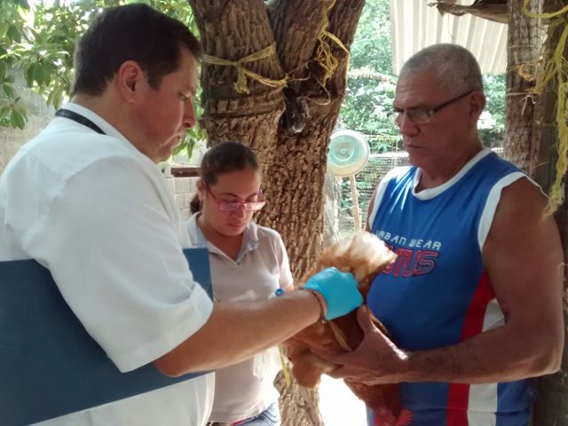 ICA realizó jornada de educomunicación y visitó a predios de avicultores del Magdalena