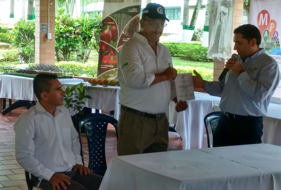 ENTREGA-CERTIFICADO-CORPOICA-(1).jpg